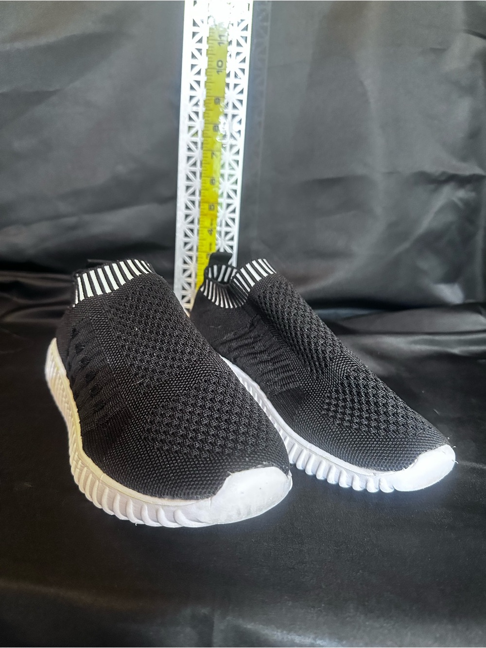 # Trendy Black Knit Slip-On Sneakers with White Soles Sz 40